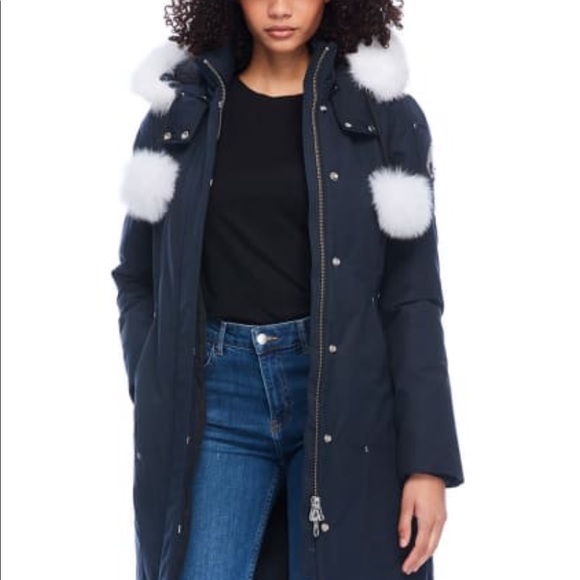 Large but runs small. So it’s really a Medium. I’ve only worn it for 1 winter - Picture 2 of 4